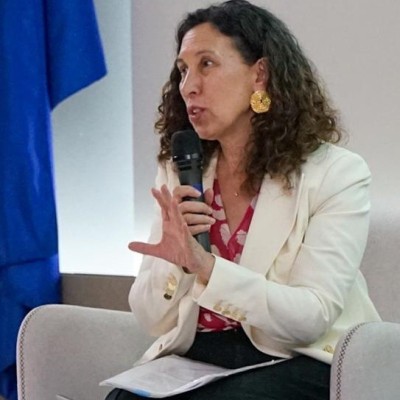 Carmen Seisdedos