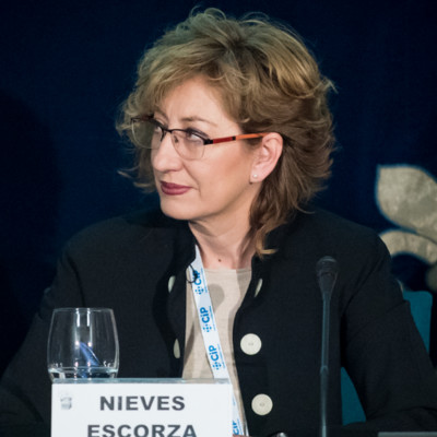Nieves Escorza